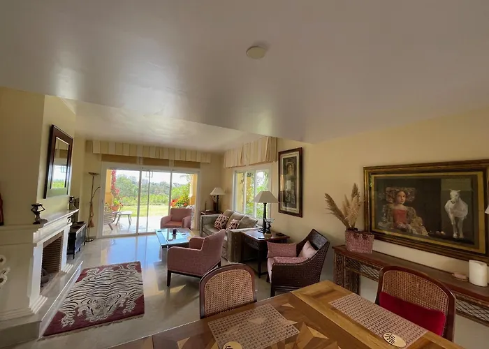 Golf Villa In Marbella, Frontline Golfvilla In Rioreal Golf