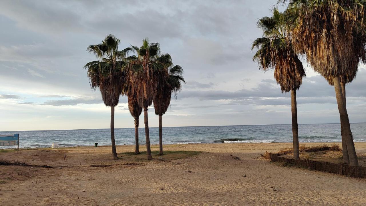 Villaer Golf In Marbella, Frontline Golfvilla In Rioreal Golf Marbella